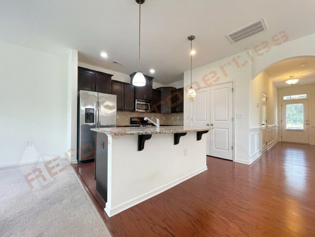 Photo - 606 Briarcliff St