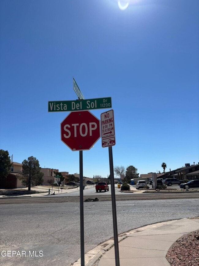 Photo - 1601 Common Dr