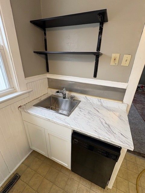 Photo - 3611 Maple St Unit 1st floor