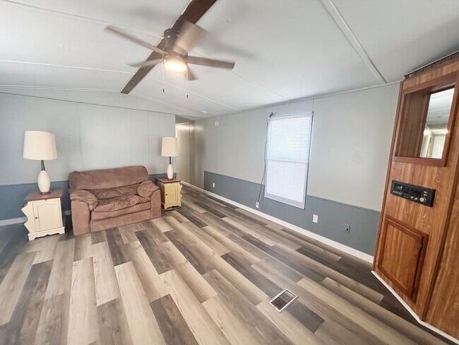 Photo - 508 Timber Ridge Ln