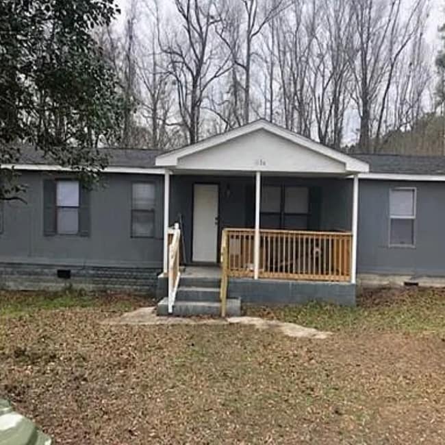 Building Photo - 1124 Tucker Town Rd Rental