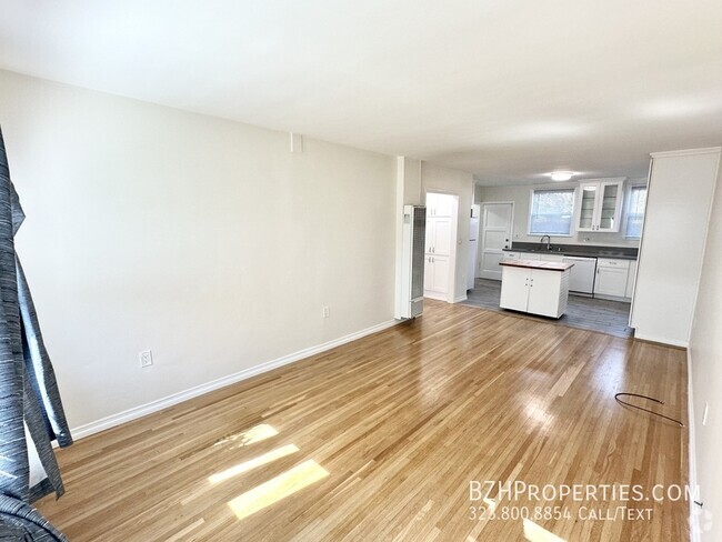 Building Photo - 1Bed 1Bath with In Unit 2209 Rental