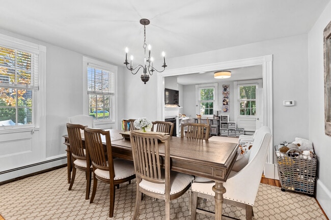Dinning Room 1