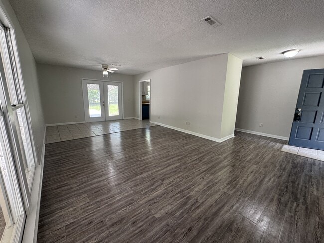 Photo - 1447 Coe Dairy Rd