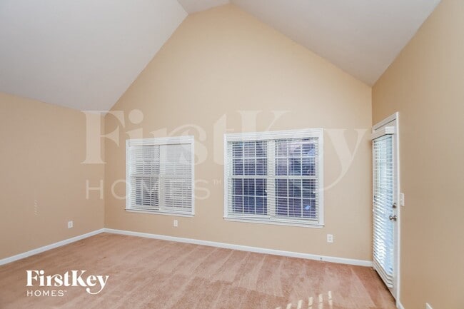 Photo - 154 Silver Oak Dr