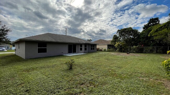 Photo - Pet-Friendly 3BR/3BA Single-Family Home in Port Saint Lucie
