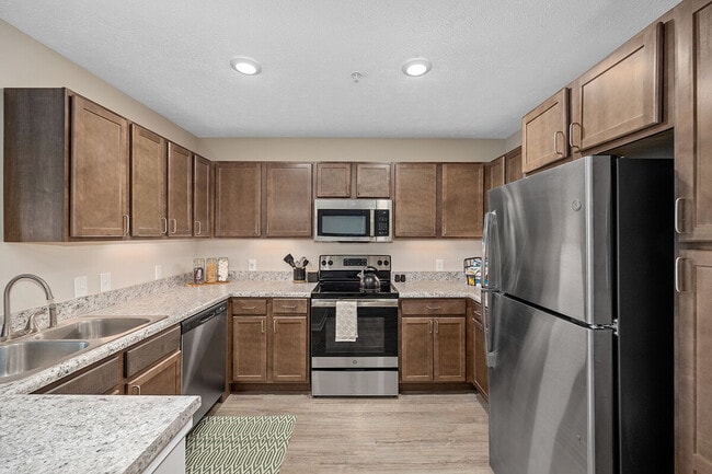 Photo - The Summit Apartments