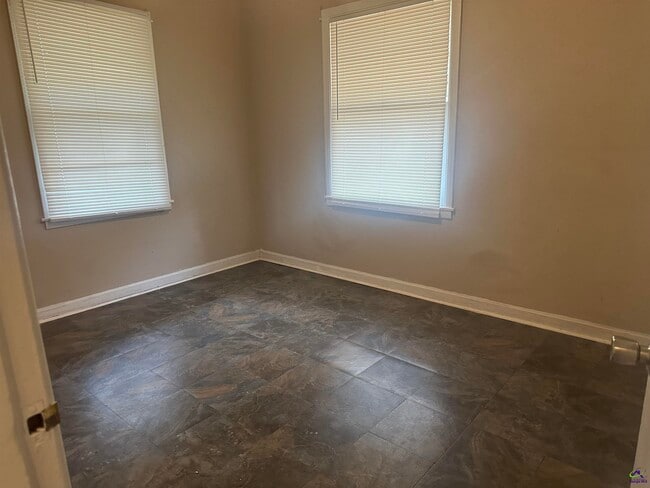 Photo - 234 Johns Rd