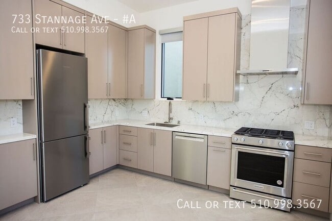 Building Photo - 733 Stannage Ave Unit #A