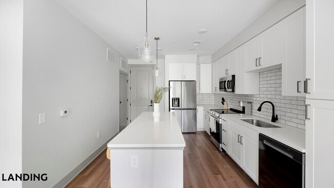Photo - 1310 Hillside Ave Unit 352