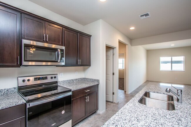 Photo - COMING SOON !! BRAND NEW HOME IN MARICOPA