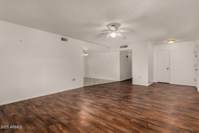 Building Photo - 16828 N 108th Ave Rental