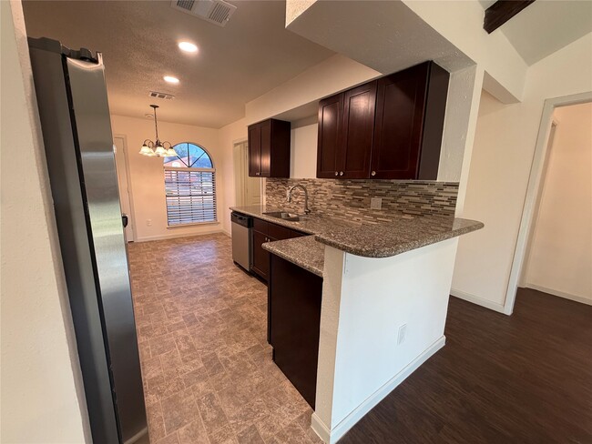 Photo - 9215 Loren Ln