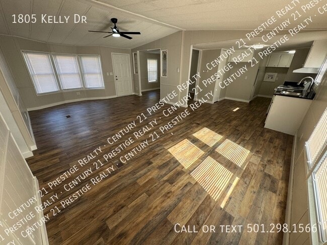 Photo - 1805 Kelly Dr