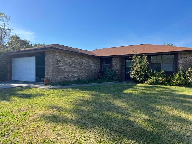 Photo - 33 Fernwood Lane