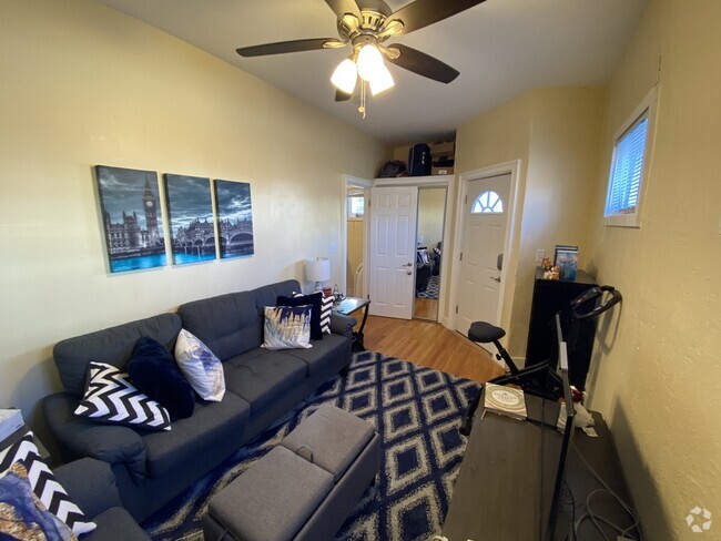 Building Photo - 41 Cross St Unit 39 Rental
