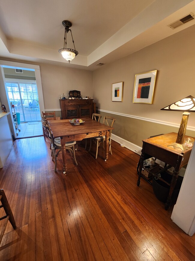 Photo - 2103 37th St NW