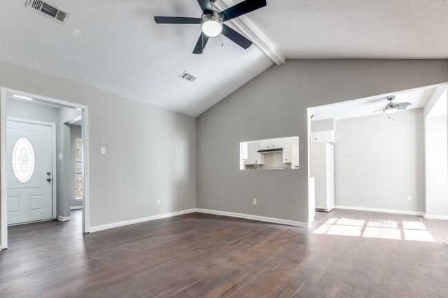 Photo - 3120 Royal St