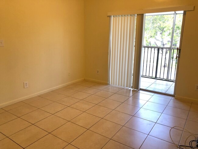 Photo - 601 Cypress Lake Blvd Unit G