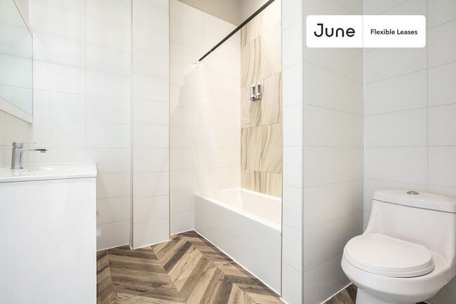 Photo - Prime Private ROOM in Williamsburg Unit 6