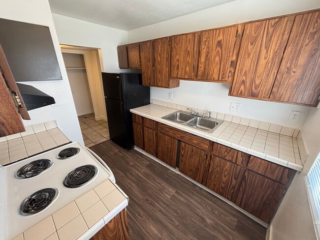 Photo - 2036 Crawford St Unit 1