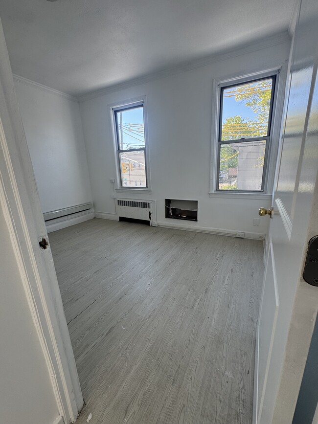 Photo - 1848 126th St Unit Second floor