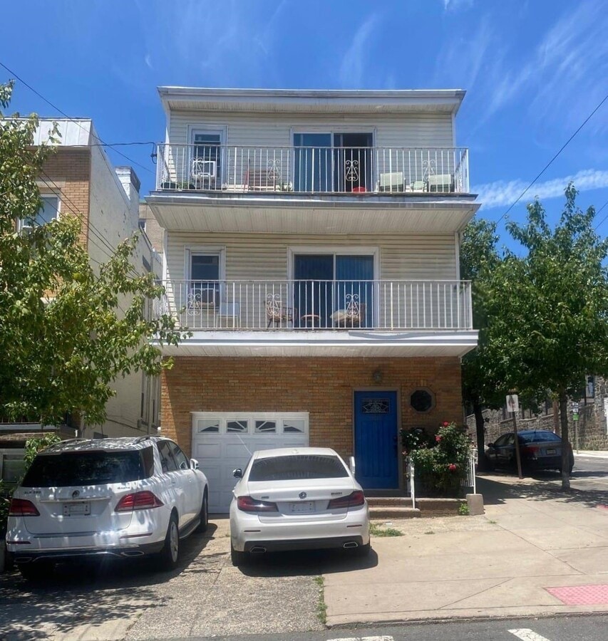 Photo - 6515 Hudson Ave Unit 3