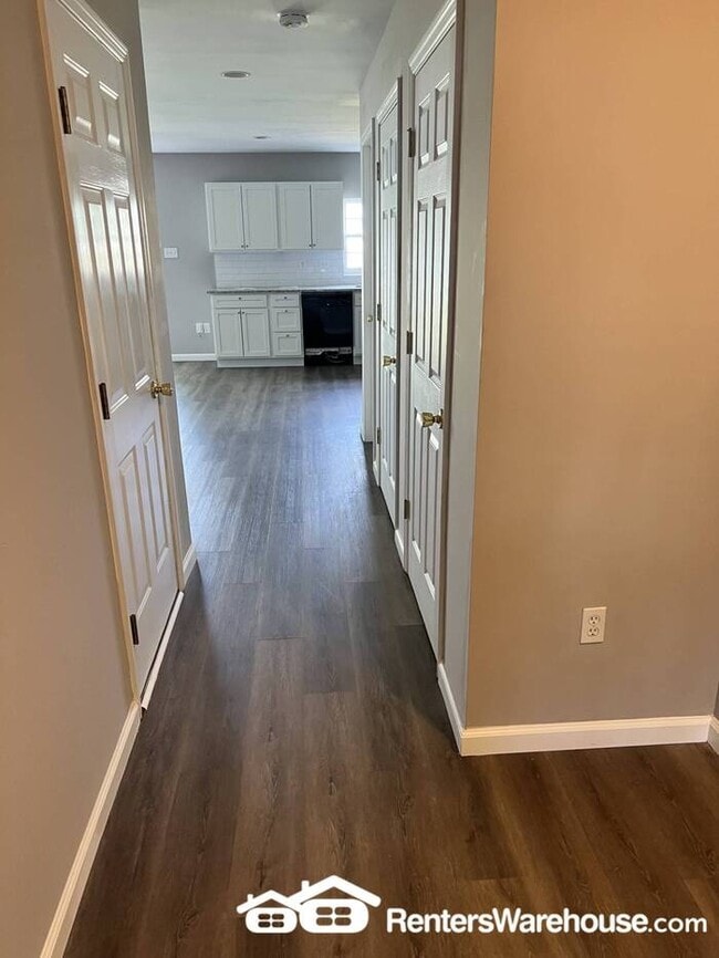 Photo - 2 bd 3 bath townhouse for rent in the heart of St Charles