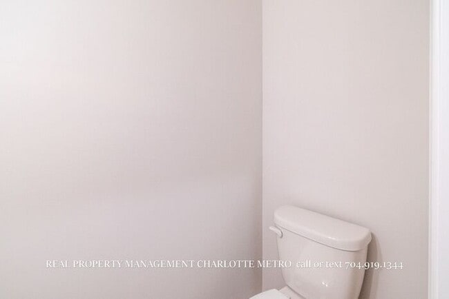 Photo - Stylish 3-Bedroom Gem Near I-485 & Charlotte Hotspots