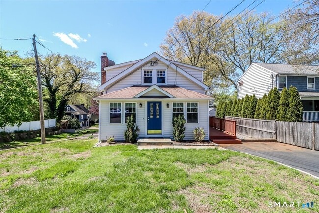 Photo - 25 Maplewood Ave Unidad #1