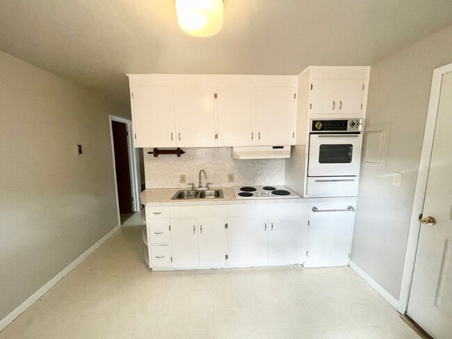 Photo - Cozy 1BD/1B, Apartment in Downtown Caldwell _ Pet Friendly!! Unidad B (718 E Freeport St)