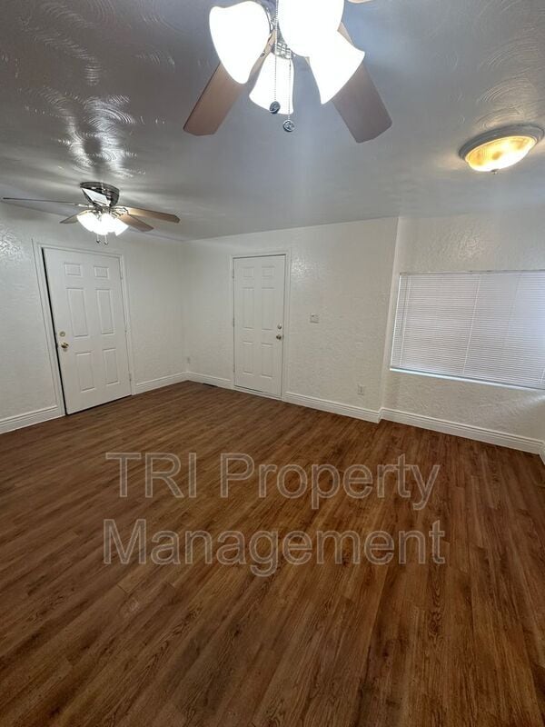 Photo - 1522 9th Ave