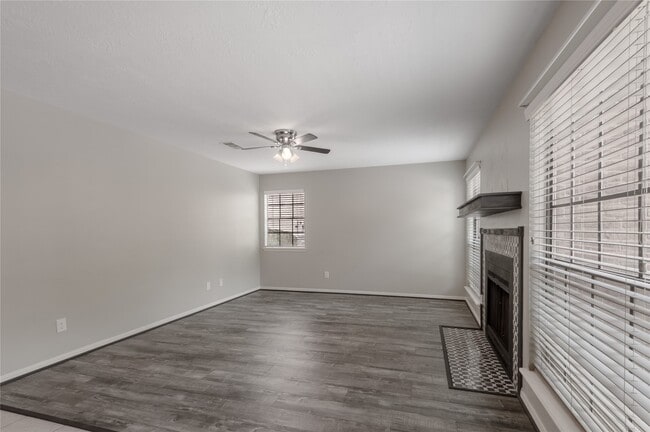 Photo - 2401 Sycamore Ave Unit C2