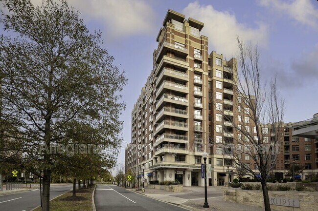 Photo - 3600 S Glebe Rd