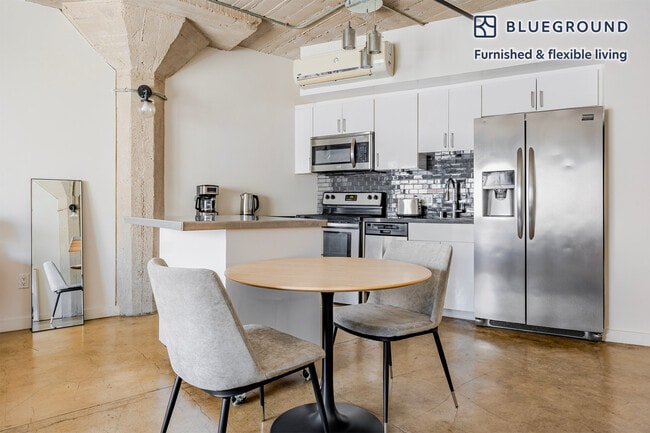 Photo - 1617 Cosmo St Unit FL3-ID1357