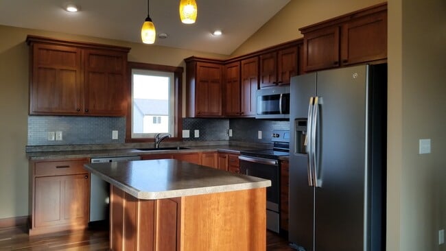 Photo - 244 Prairie Rd