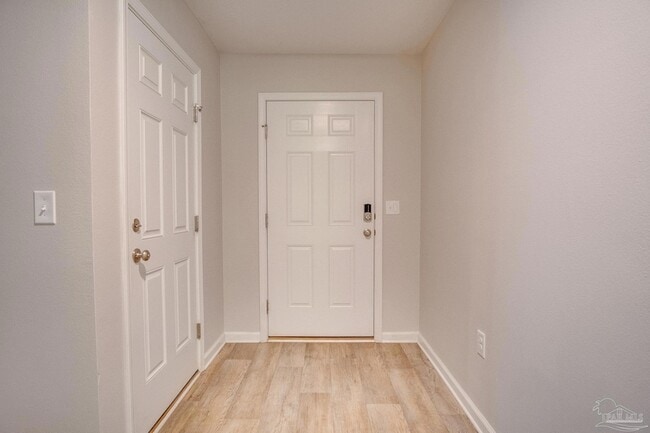 Photo - 7818 Lakeside Oaks Dr