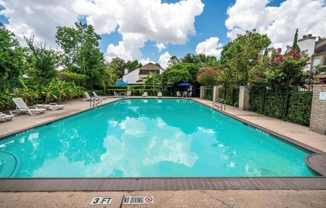 Building Photo - 10047 Westpark Dr Unit 72