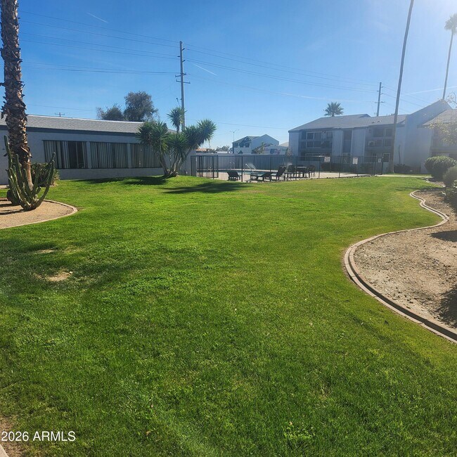 Photo - 7550 N 12th St Unidad 225