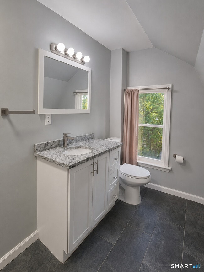 158 Chapel St Unit 3