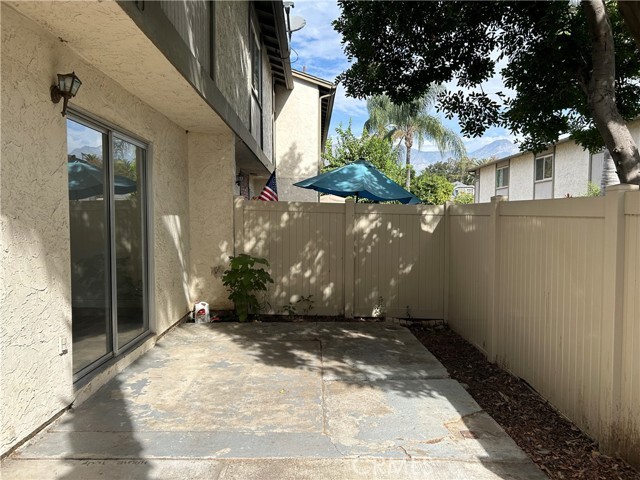 Photo - 511 D St Townhome