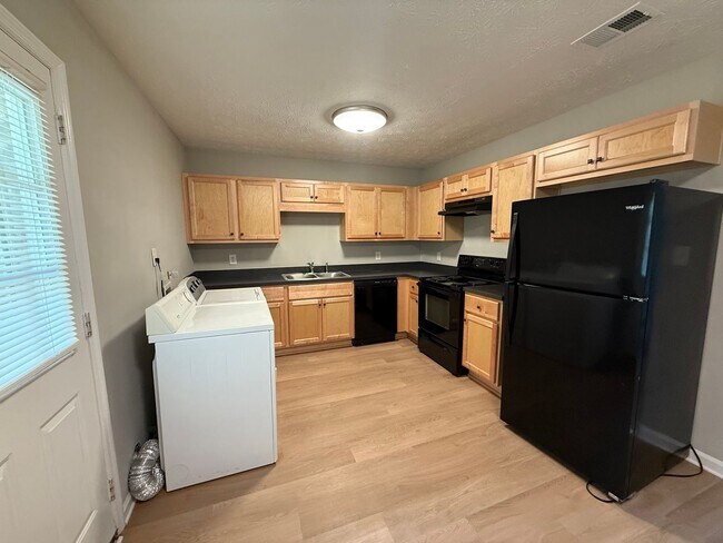 Photo - PRE - LEASING FOR AUGUST 11TH 2026!