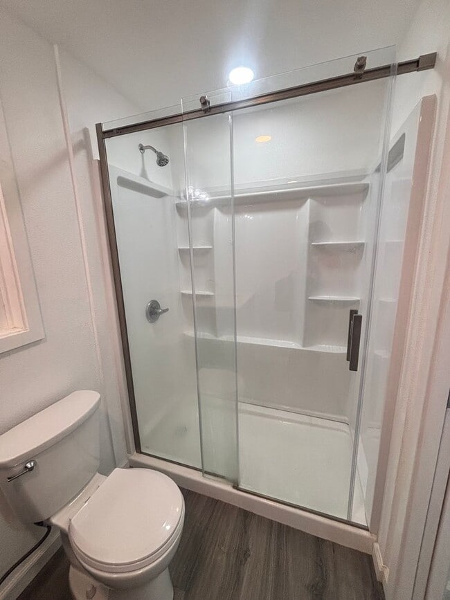 Photo - 1 Bedroom- $1600.00 Newly remolded-private yard