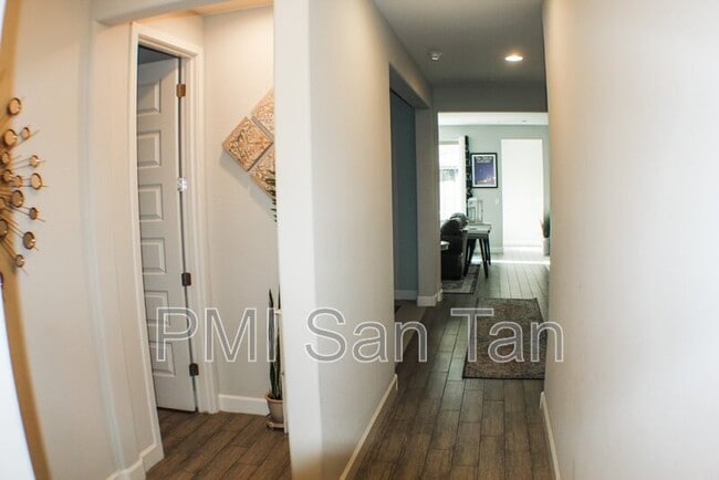 Photo - 4350 E Mesquite St