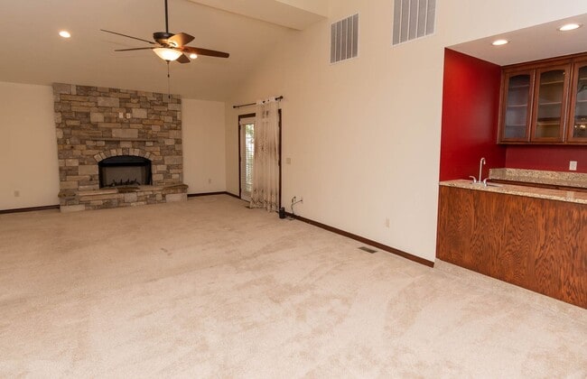 Photo - Beautiful Home In Chimney Hills Estates - Union School District!