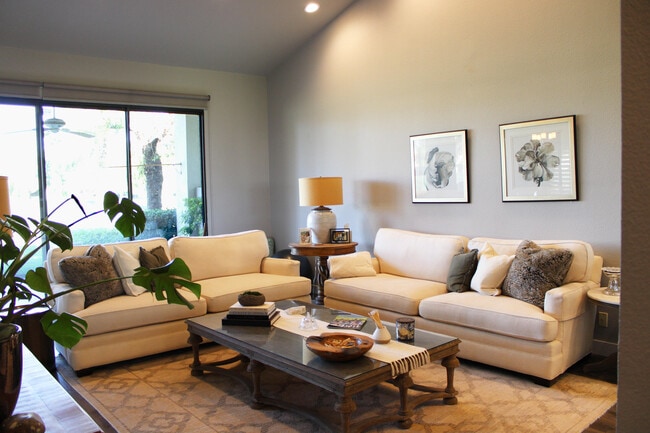 Building Photo - 55646 Riviera