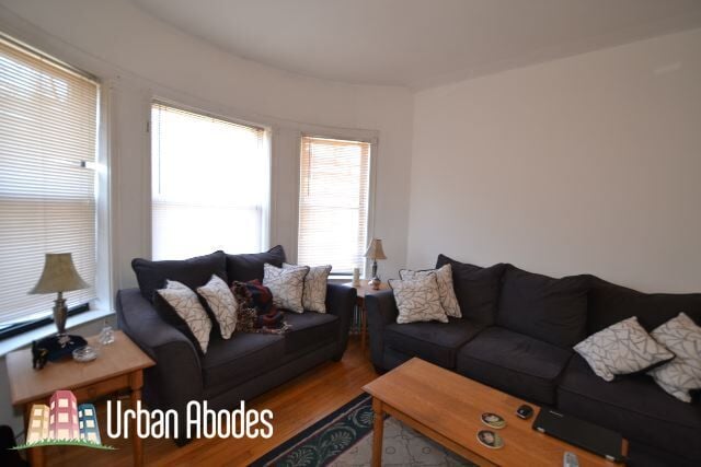 Photo - 923 W Waveland Ave Unit M05B