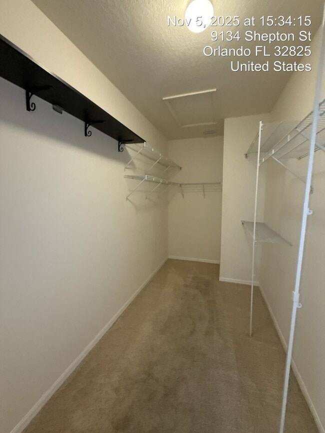 Photo - Beautiful Spacious 3 bed 2.5 bath Home in ...