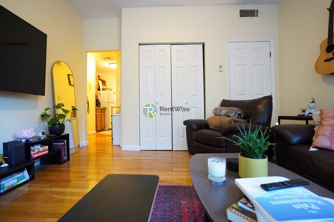 Photo - 11 Lorraine Terrace Unit 1