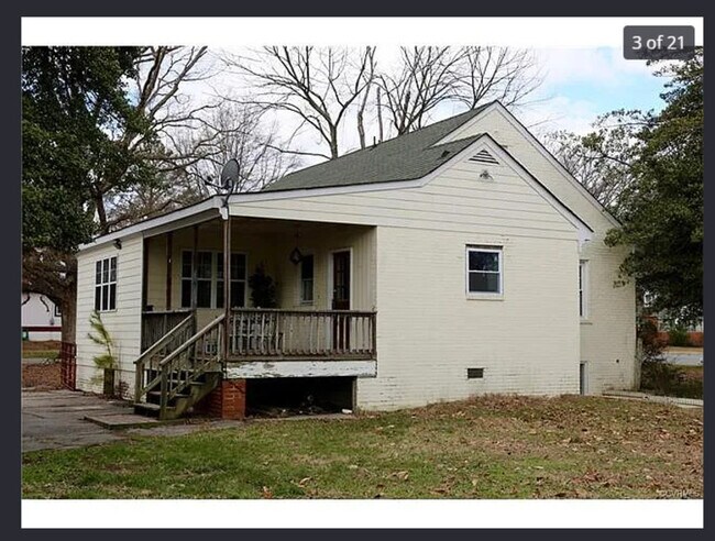 Photo - 2619 Hilliard Rd